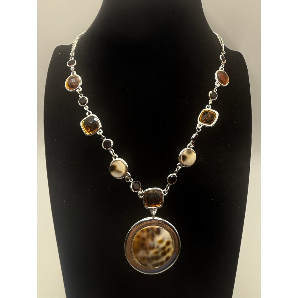 Apt. 9 Silver Tone Amber Resin Leopard Print Shell Statement Necklace 16 Inch